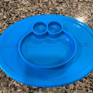 EZ PZ Cookie Monster plate Sesame Street